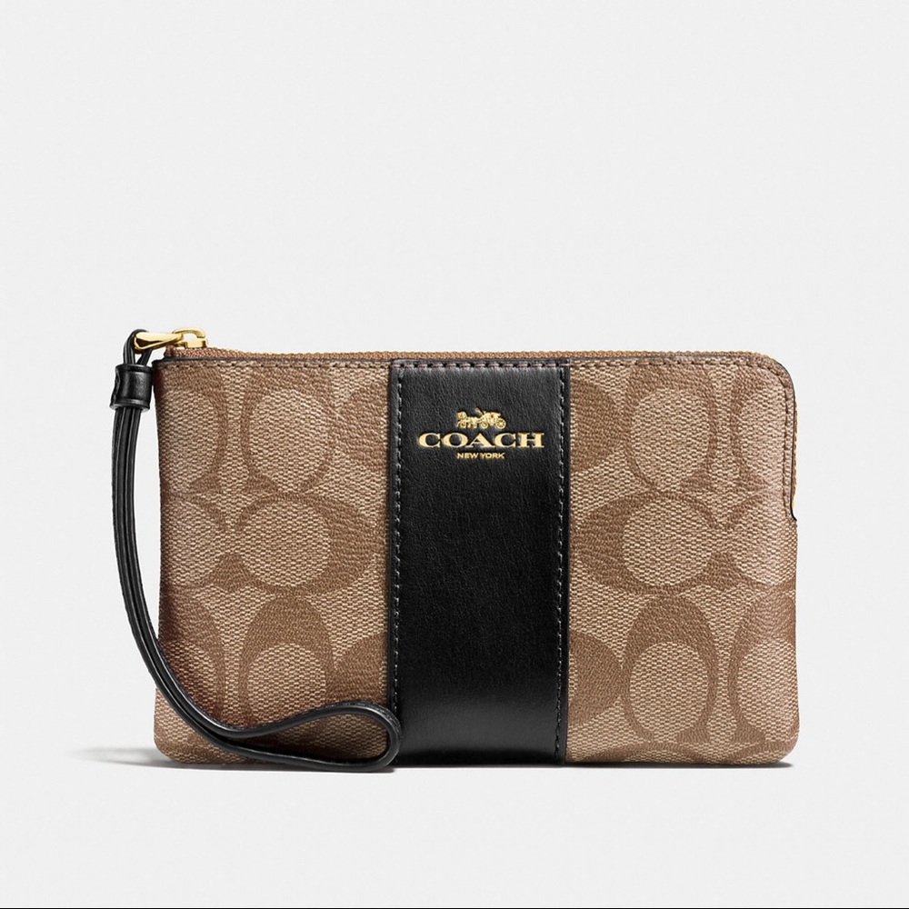 *NEW* COACH Corner Zip Wristlet In Signature Canvas